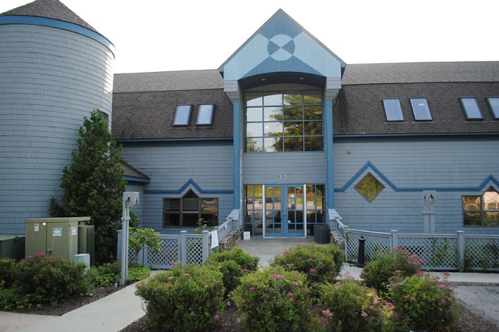 Barns Office Complex -1-sm-b