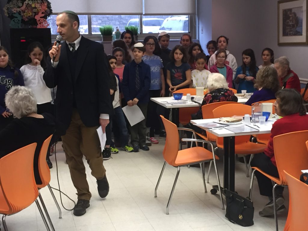 Passover Model Seder WIth Kinneret Day School